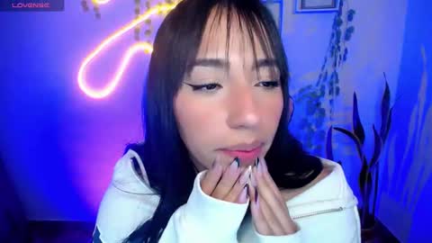 Amber online show from February 11, 2:02 pm