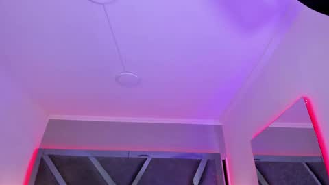 Amber  online show from February 20, 6:13 pm