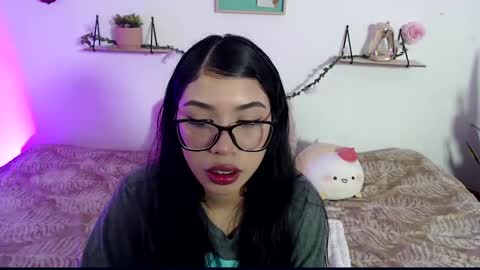 Amber Jeong online show from January 13, 11:49 pm