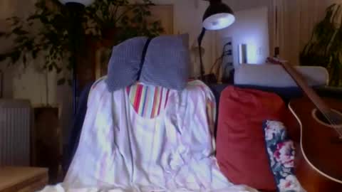 Amberr11 online show from January 15, 11:52 pm