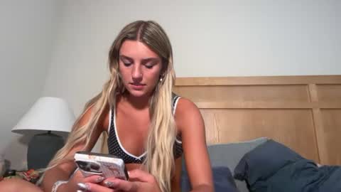 ambie bambi amber griz online show from July 2, 1:05 am