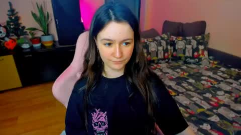 Eileen online show from April 14, 3:07 pm