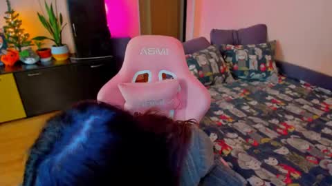 Eileen online show from April 15, 1:18 pm