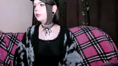 Amelia online show from May 8, 2:55 pm