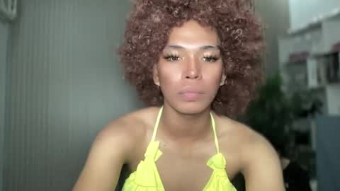 Amelia online show from April 25, 6:38 pm