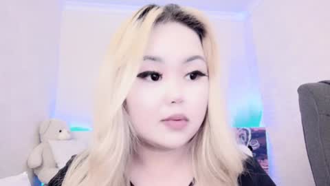 Snapshot of amelia_sunlight chatting on January 22, 12:38 am Amelia online show from January 22, 12:38 am