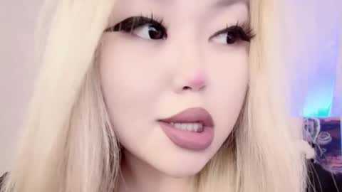 Snapshot of amelia_sunlight chatting on March 3, 12:26 am Amelia online show from March 3, 12:26 am