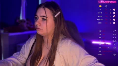 Amelia online show from April 9, 8:20 am