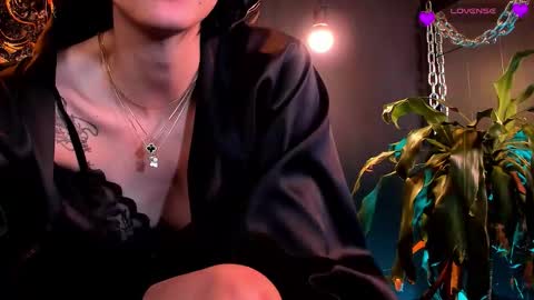 Amelianaughty  online show from March 5, 7:21 pm