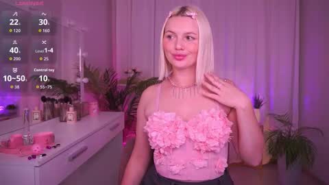  Amelia  online show from October 9, 6:22 am