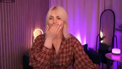  Amelia  online show from May 26, 4:08 am
