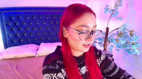 Snapshot of amelie_adamsx chatting on May 31, 11:17 am Amelie online show from May 31, 11:17 am