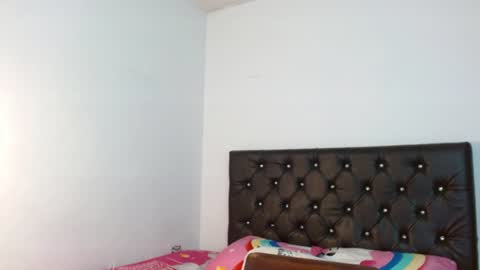 Snapshot of ameliejoness_ chatting on July 14, 7:30 pm Ameliejoness online show from July 14, 7:30 pm