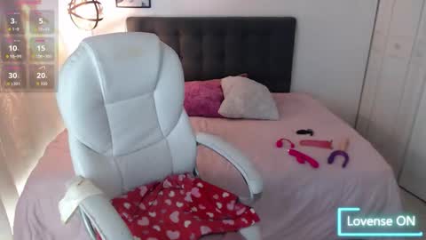 Amelie  online show from January 18, 4:00 pm