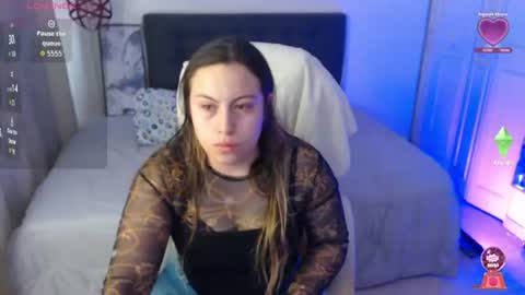 Amelie  online show from June 23, 2:48 pm