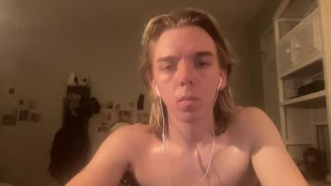 americanclown online show from May 3, 3:01 am