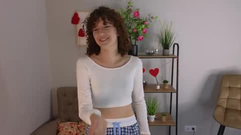 Alivia online show from May 21, 10:00 am