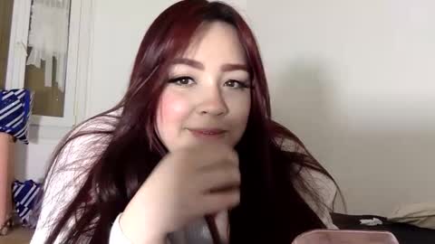 ami_rosee online show from March 4, 6:30 am