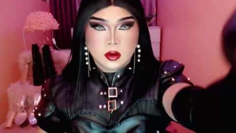 Queen Mireska online show from September 20, 10:49 am