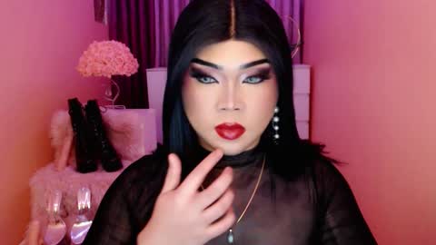 Queen Mireska online show from September 25, 2:54 pm