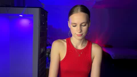 Amily online show from July 8, 6:23 pm