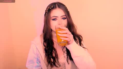 Amina online show from March 22, 12:52 pm