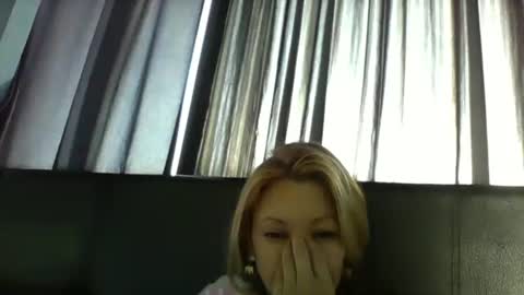 Paula D online show from June 10, 11:31 am