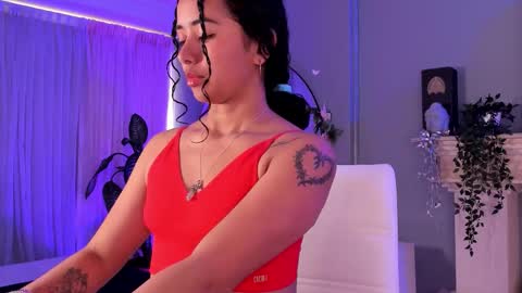 Snapshot of ammy_nova chatting on December 18, 7:31 pm Ammy Nova online show from December 18, 7:31 pm