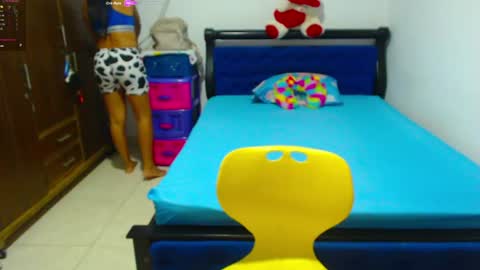 Snapshot of ammy_ronan chatting on July 15, 1:00 am IM AMMY online show from July 15, 1:00 am