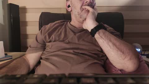 AmorLin online show from April 8, 8:53 pm