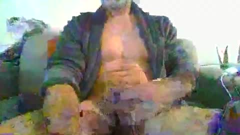 amram1985 online show from December 19, 12:34 pm