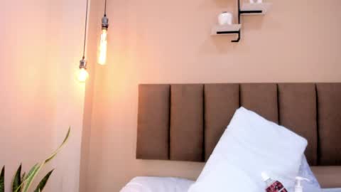amy__wats0n online show from May 30, 7:00 pm