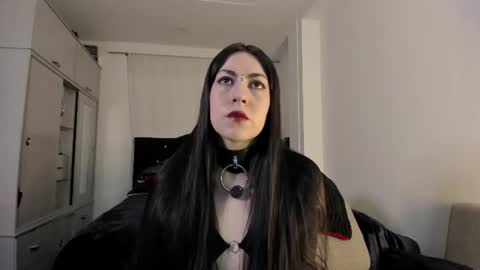 Amy online show from June 20, 2:53 pm