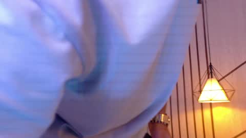 amy and Andy online show from June 7, 4:05 am