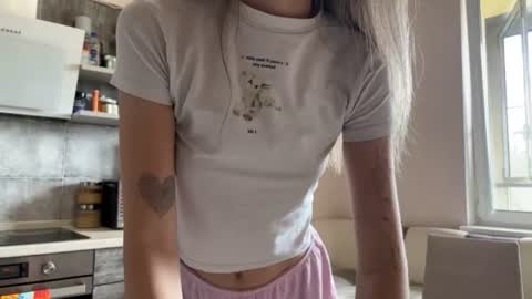 Amy Chill online show from June 26, 10:52 am