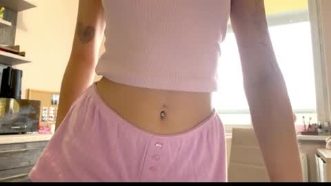 amy_meoww online show from April 14, 3:29 pm