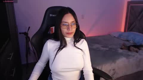 Mia Cristancho online show from March 19, 8:13 pm