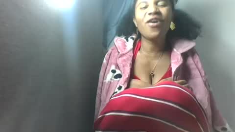 Amyatche online show from July 7, 5:43 am