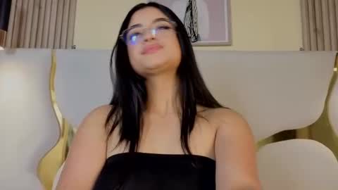 Amy  online show from July 1, 12:18 pm