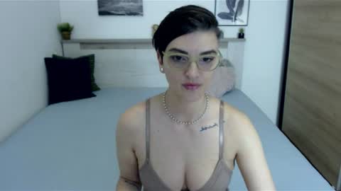 Hi there guys  My pleasure in your hands  pvt is open online show from July 5, 6:04 pm