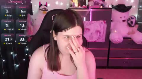 amyvibes online show from October 22, 8:41 pm