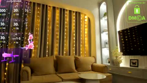amyvilvet online show from July 11, 9:16 pm