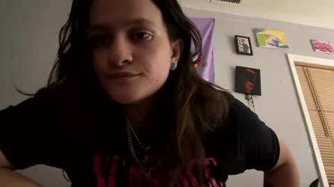 an_e333 online show from February 4, 8:31 am