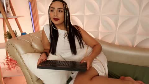   online show from September 15, 4:34 am