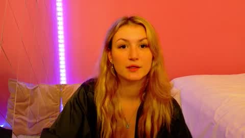 anaayss online show from December 1, 5:45 am