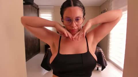 Anabel online show from February 27, 5:02 pm