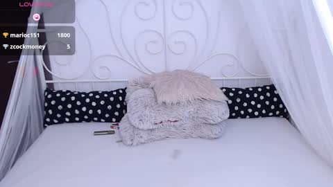 Ana online show from February 14, 7:10 pm