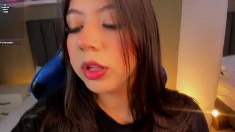 A N A online show from March 28, 1:54 pm