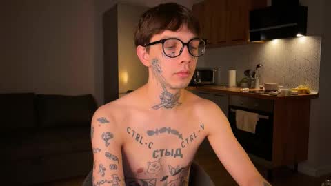 simon online show from October 23, 1:05 am