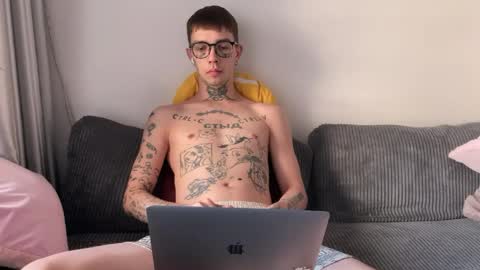 simon online show from March 28, 12:10 am